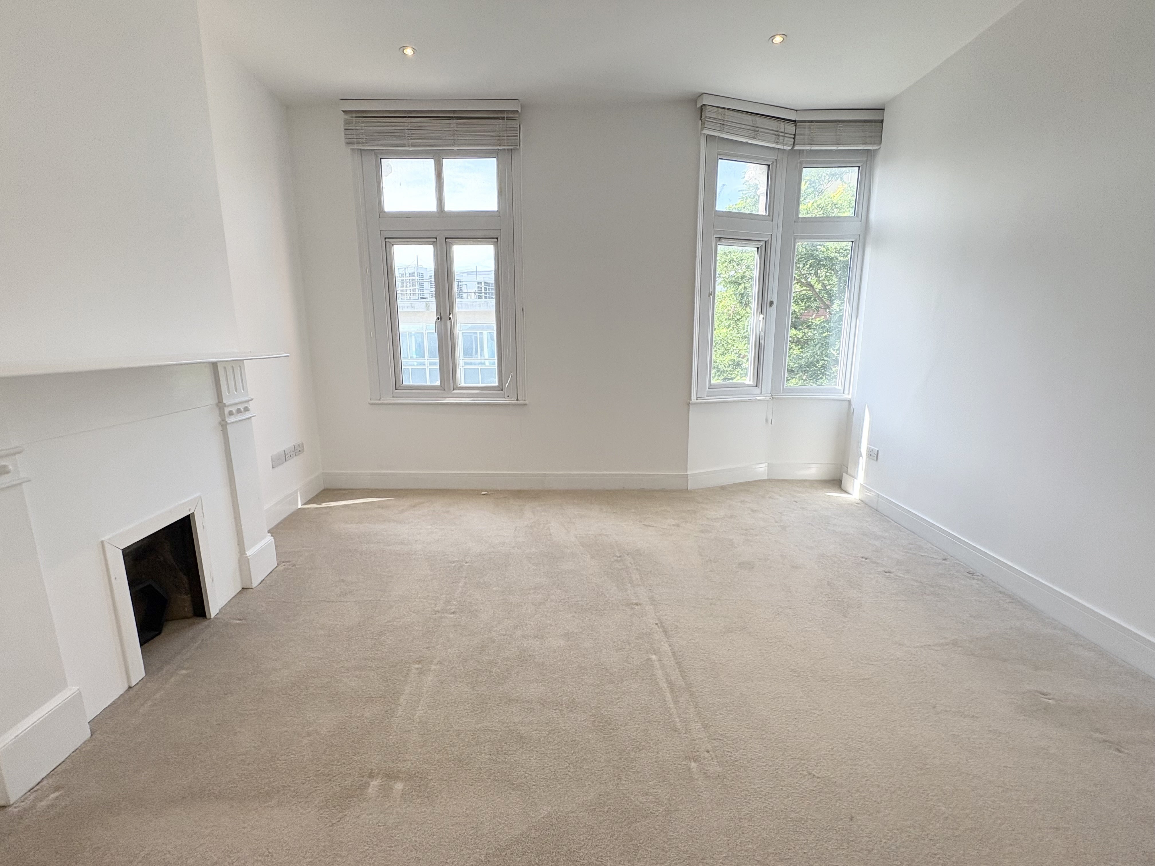 Flat Powis Street in Greater London