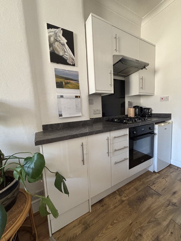 Flat Wardlaw Place in City of Edinburgh