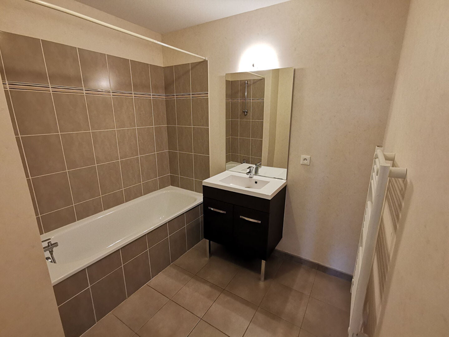 Appartement Avenue Ernest Chevrier à Saint-Michel-Chef-Chef
