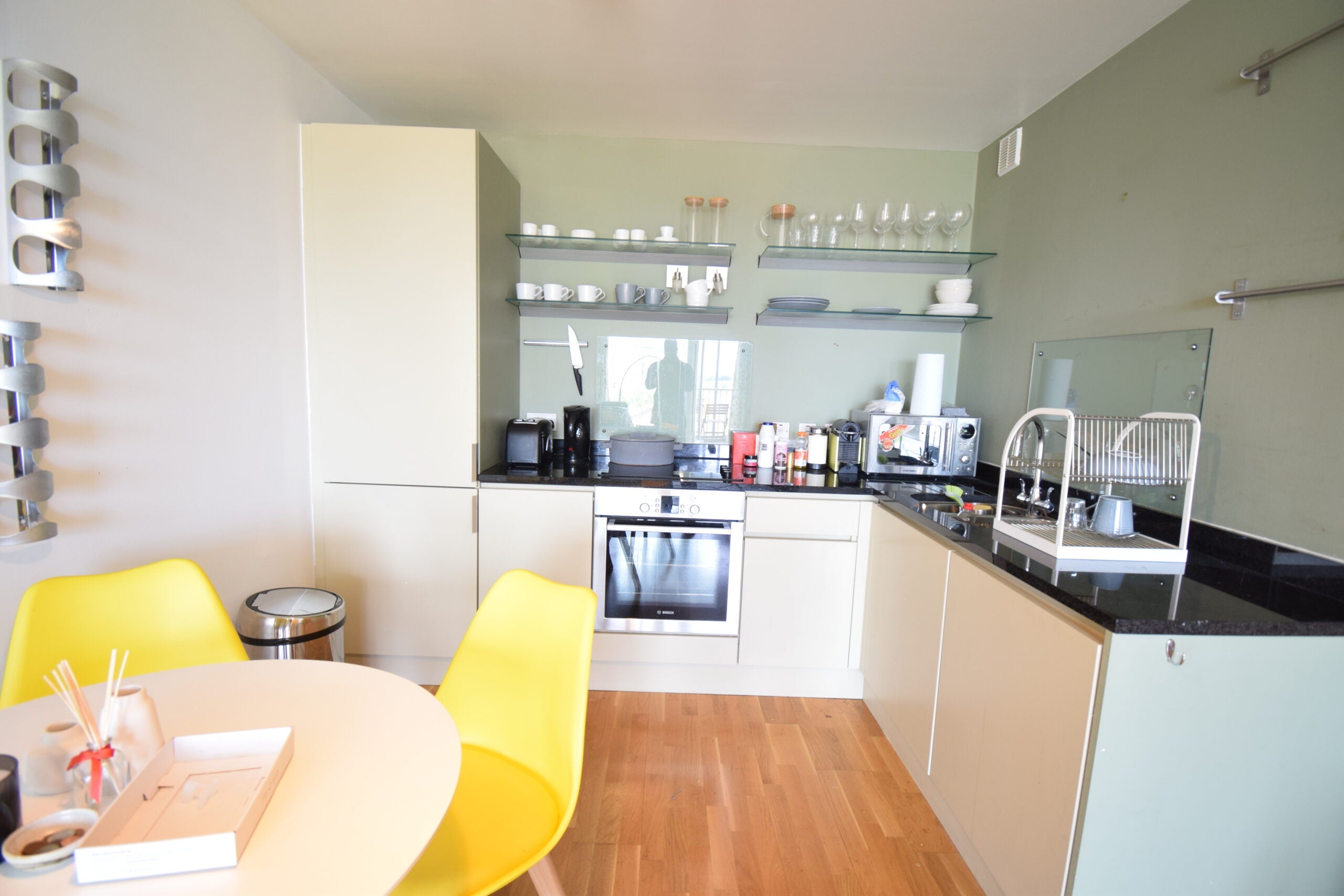 Flat Dawson Street in Greater London