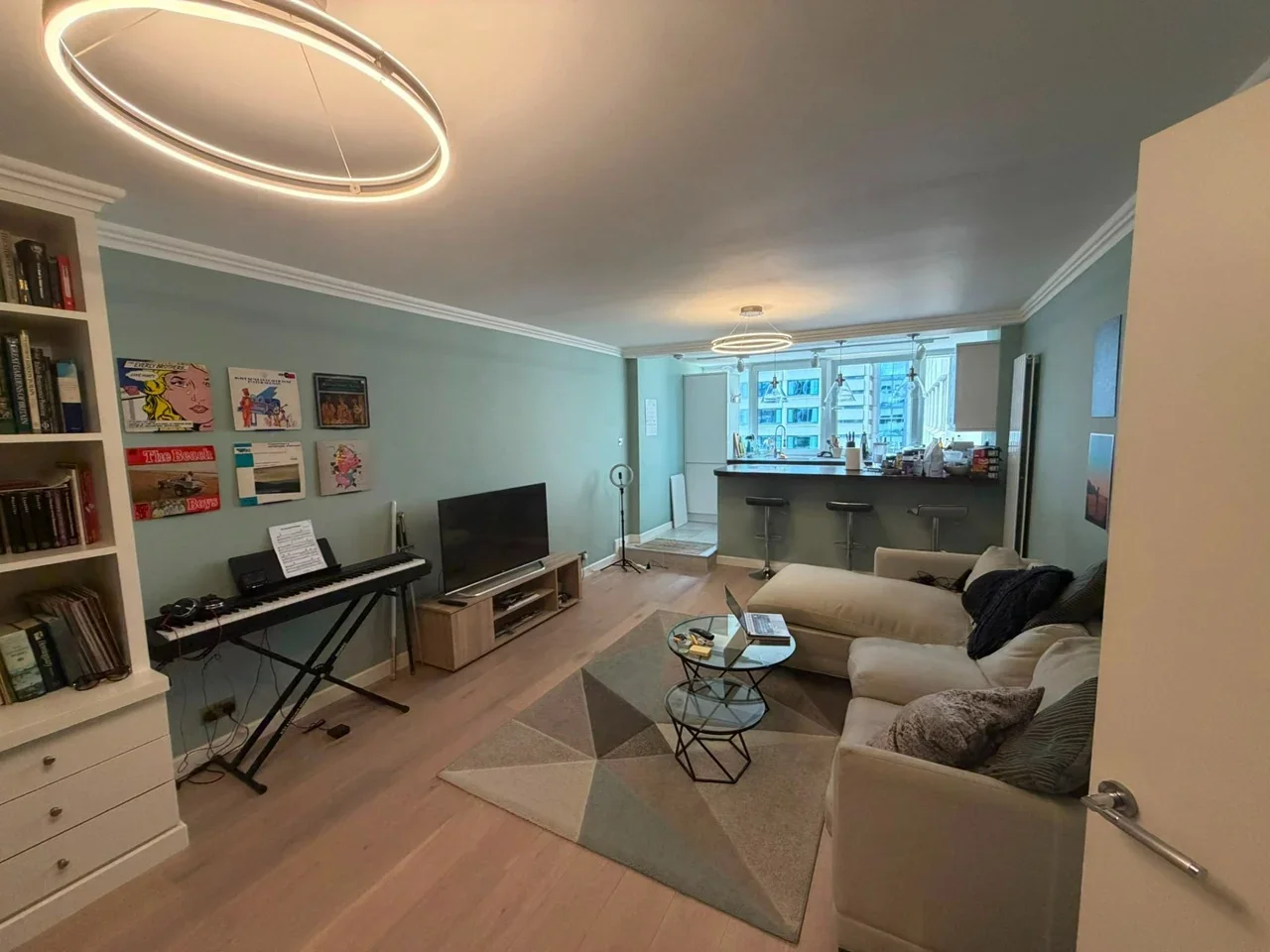 Room Marigold Alley in Greater London