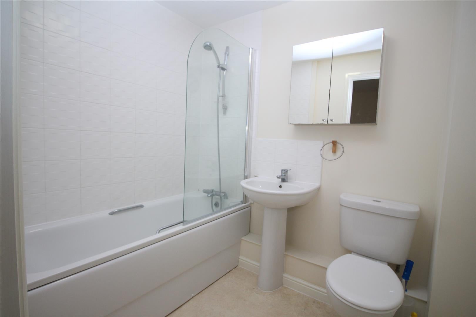 House Kilndown Close in Ashford