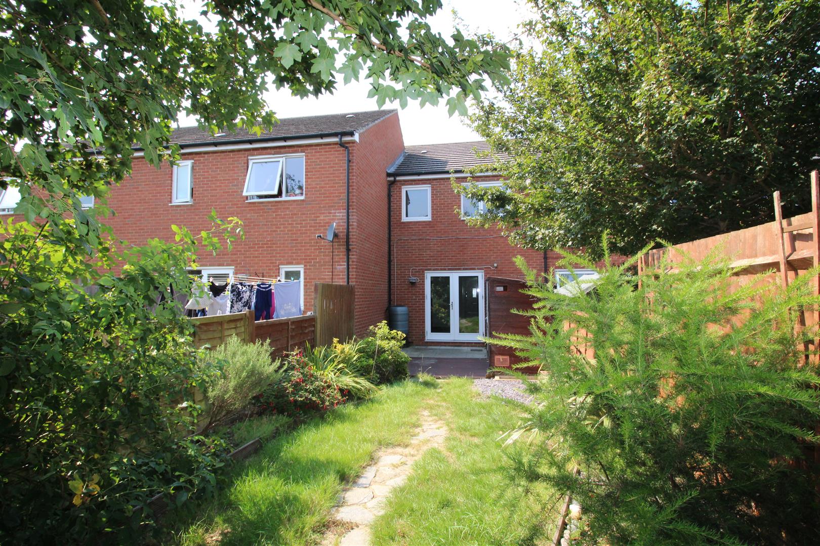 House Kilndown Close in Ashford
