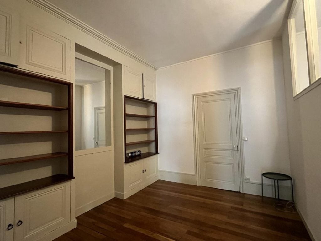 Flat Rue du Collège in Bourgoin-Jallieu