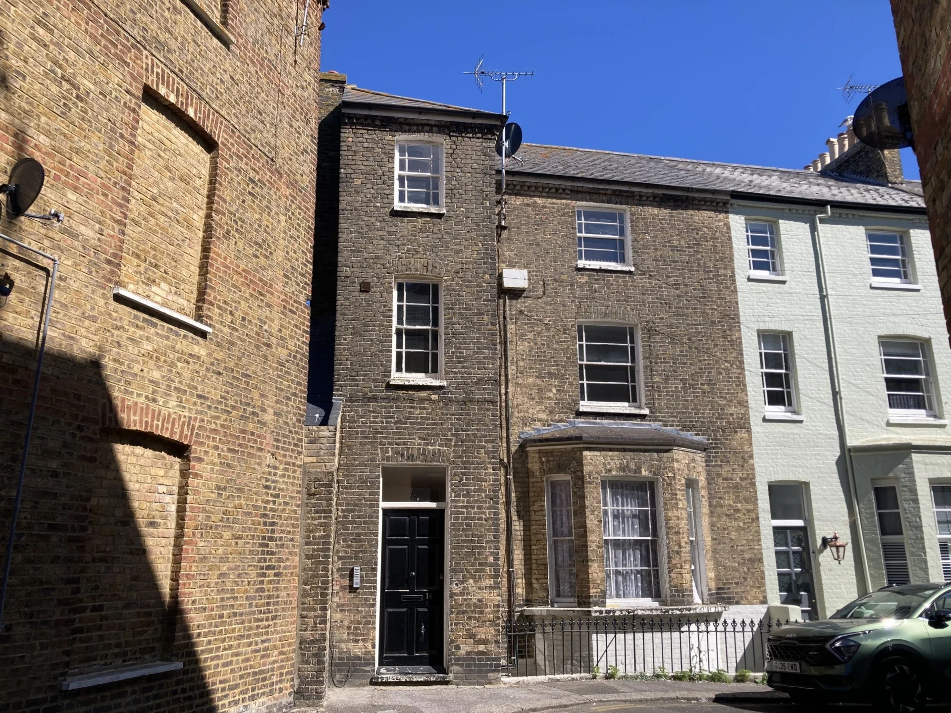 Flat Chandos Road in Thanet