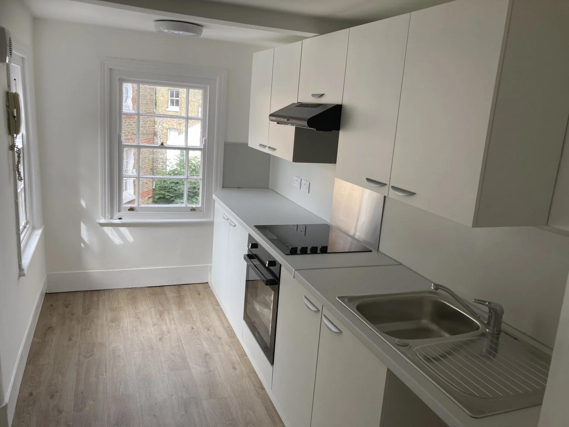 Flat Chandos Road in Thanet