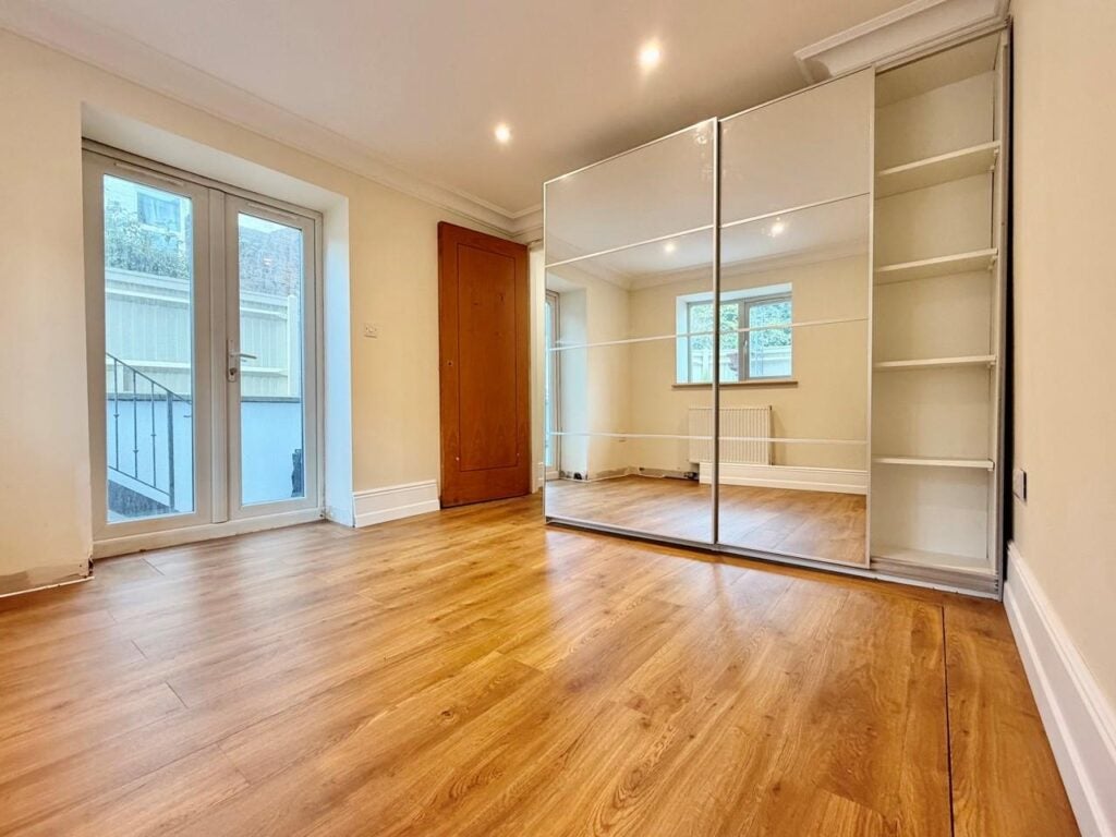 Flat Wilbury Villas in Hove