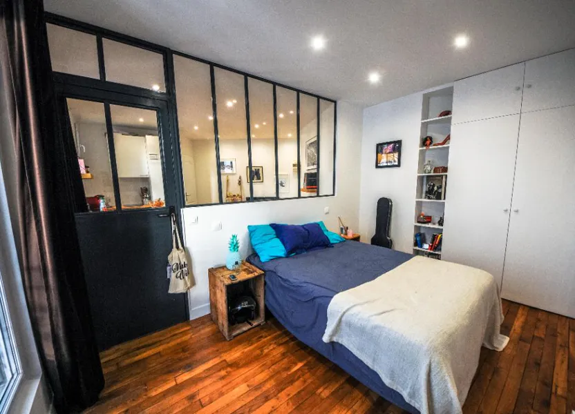 Flat Rue des Annelets in Paris
