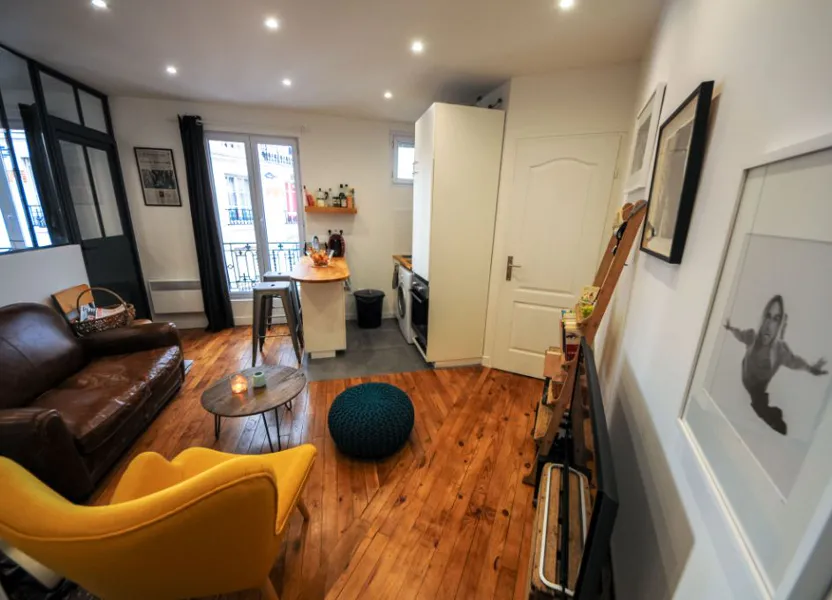 Flat Rue des Annelets in Paris