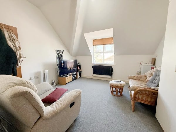 Flat Southcote Road in Bournemouth