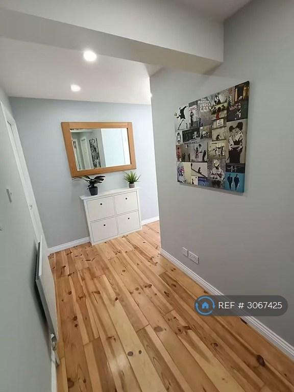 Flat Northcote Street in City of Edinburgh