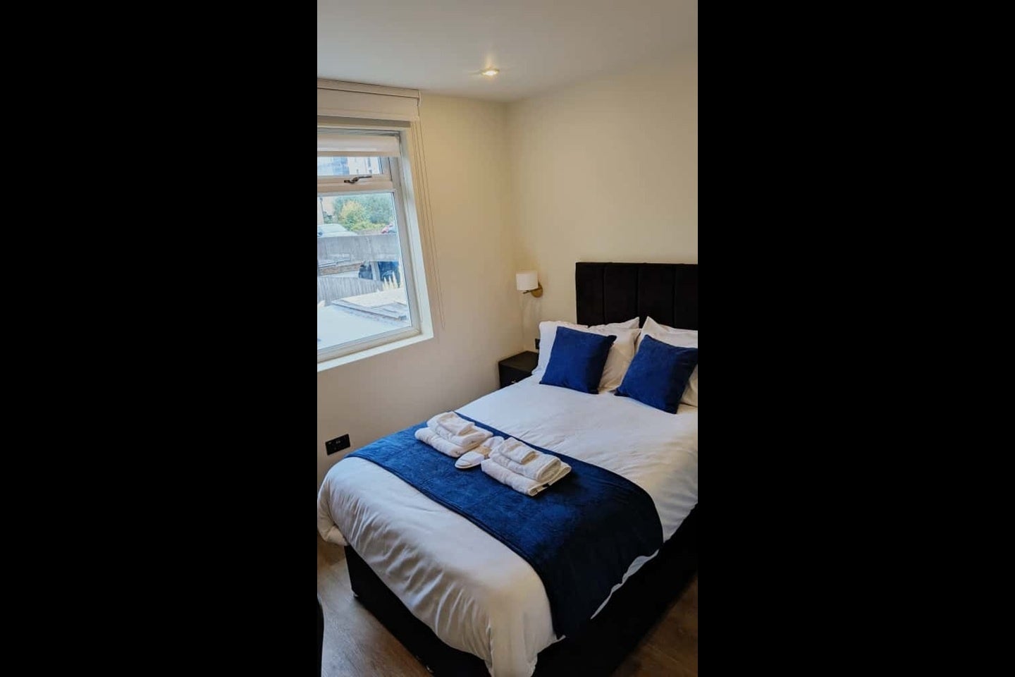 Room Wellington Road in Watford