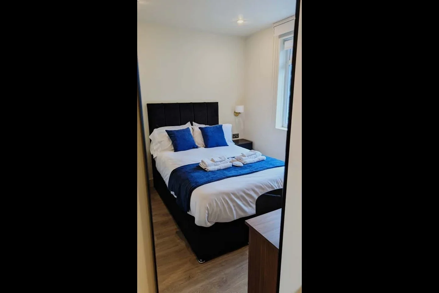 Room Wellington Road in Watford