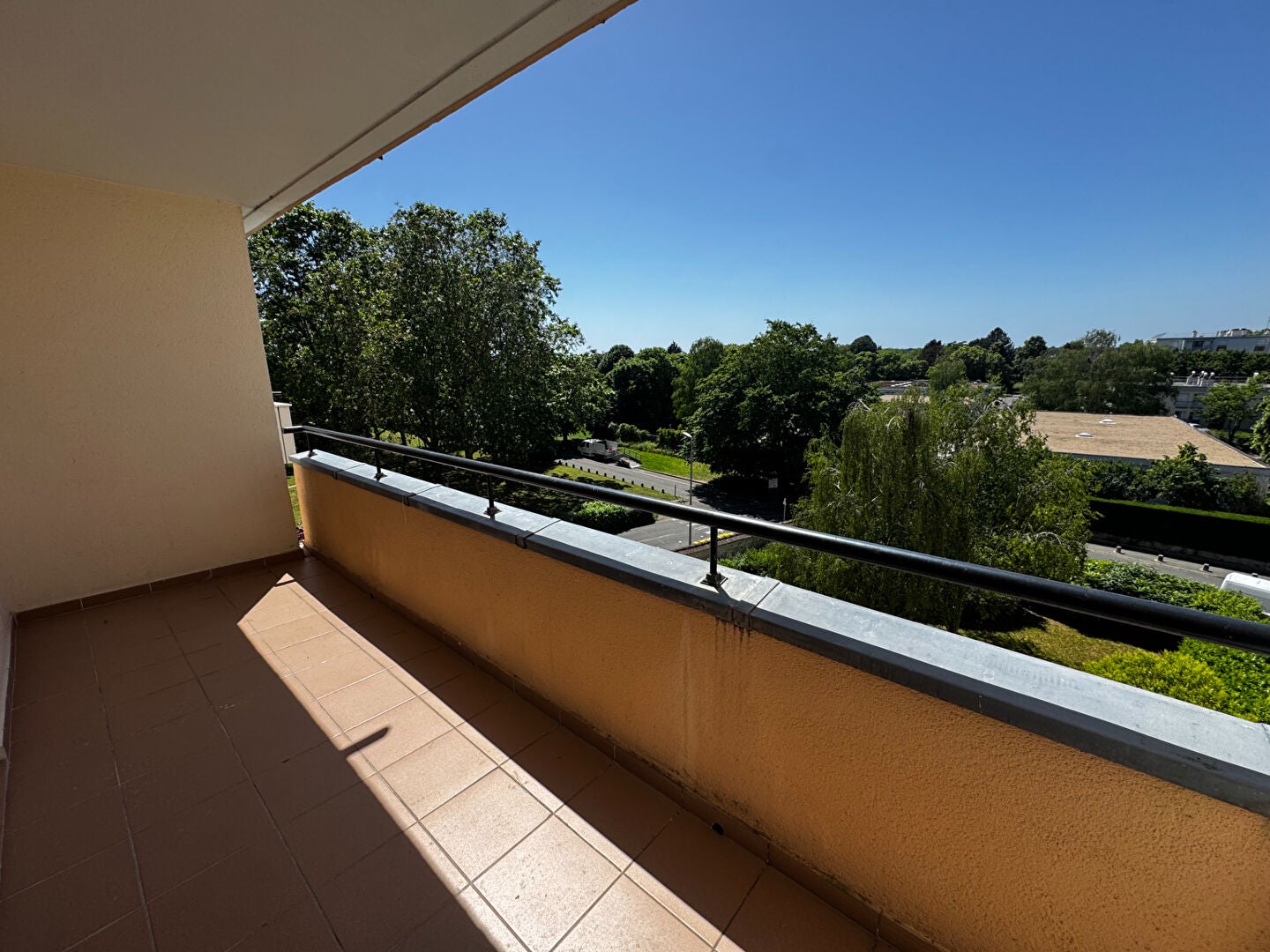 Appartement Rue Pierre et Marie Curie à Combs-la-Ville