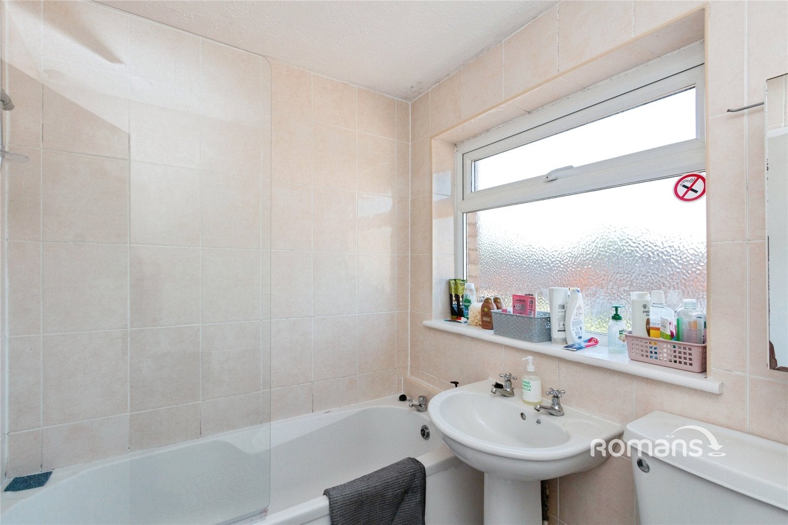 Room Whitmore Green in Waverley
