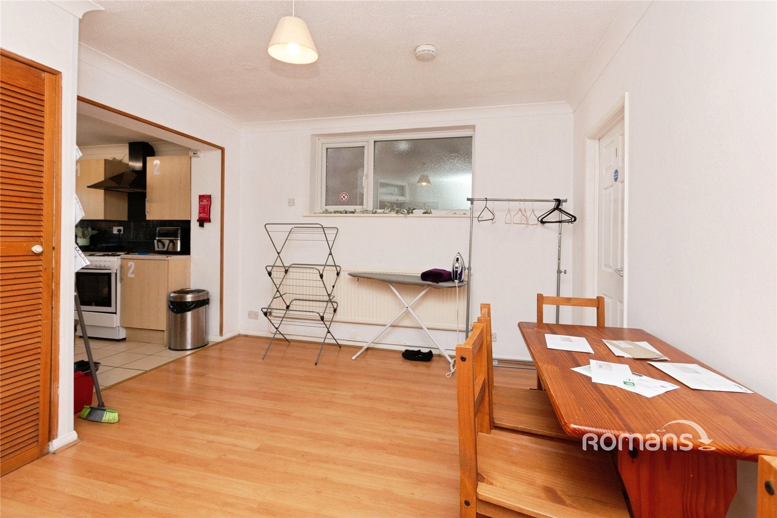 Room Whitmore Green in Waverley
