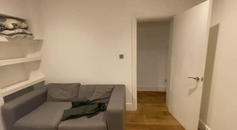 Room Surrey Row in Greater London