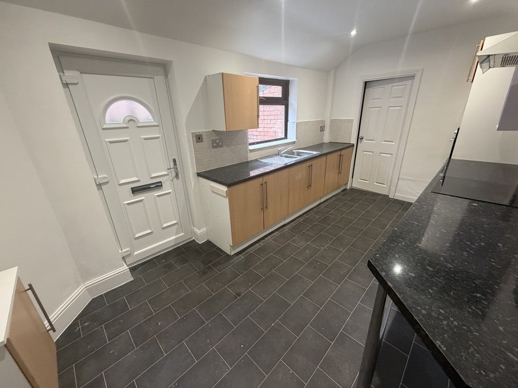 Flat James Street North in Radcliffe