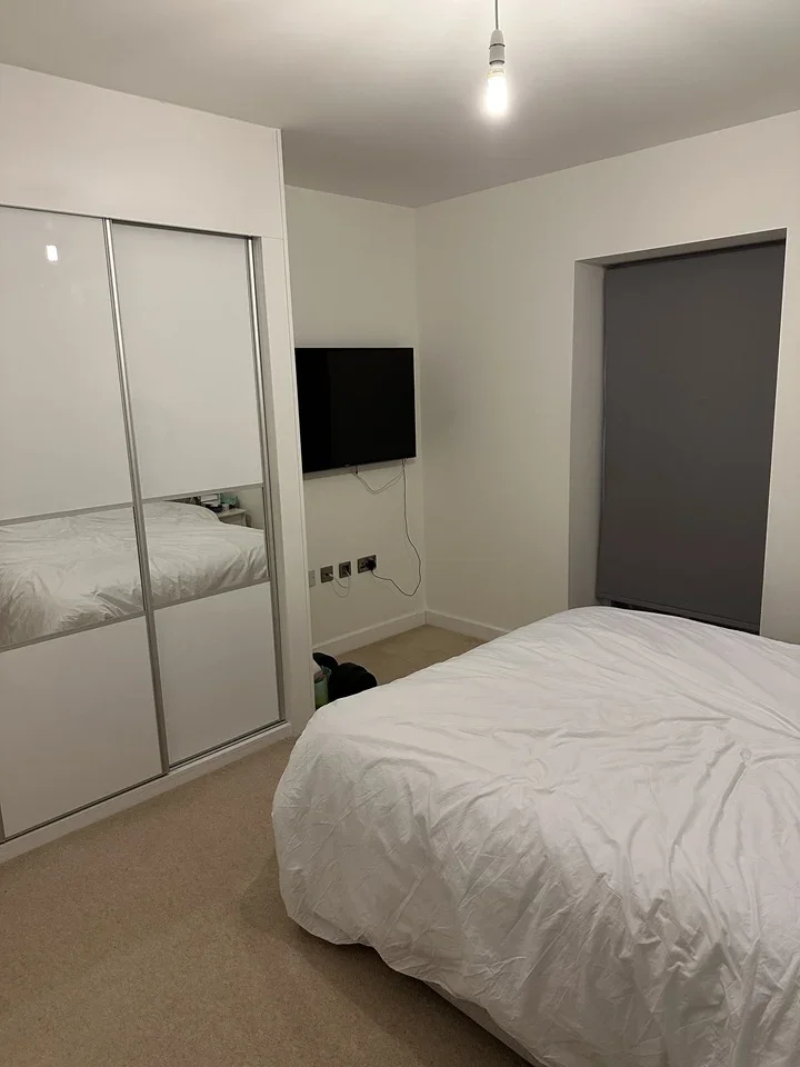 Flat Rolfe Terrace in Greater London