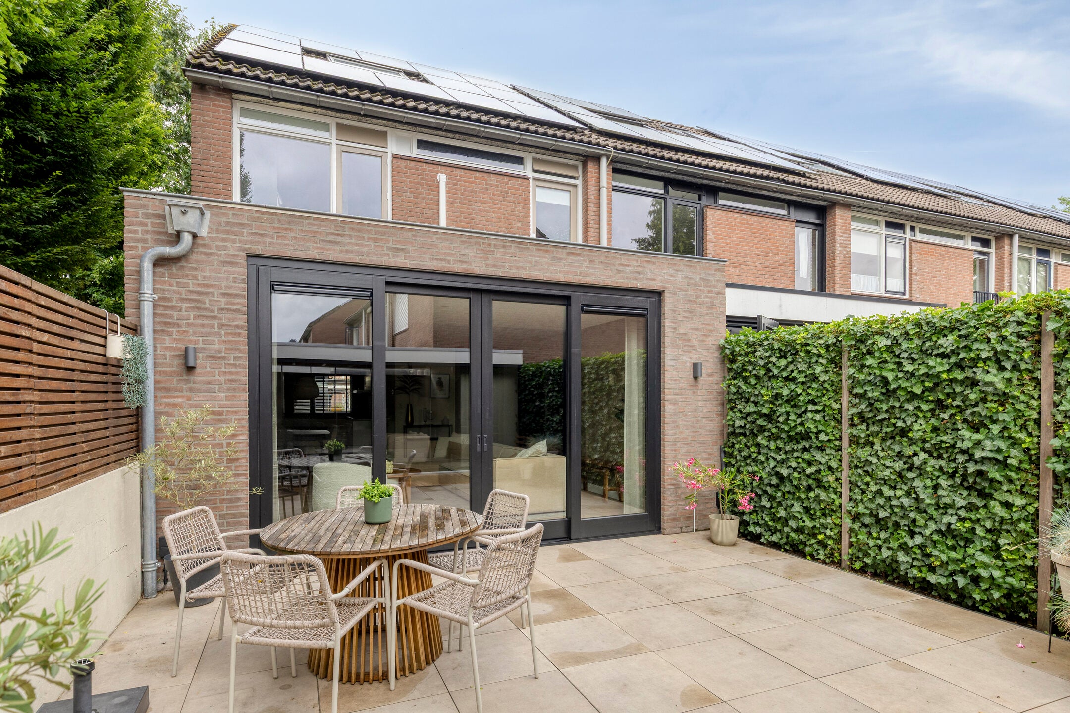 Huis Zoetendaal 175 in Elst