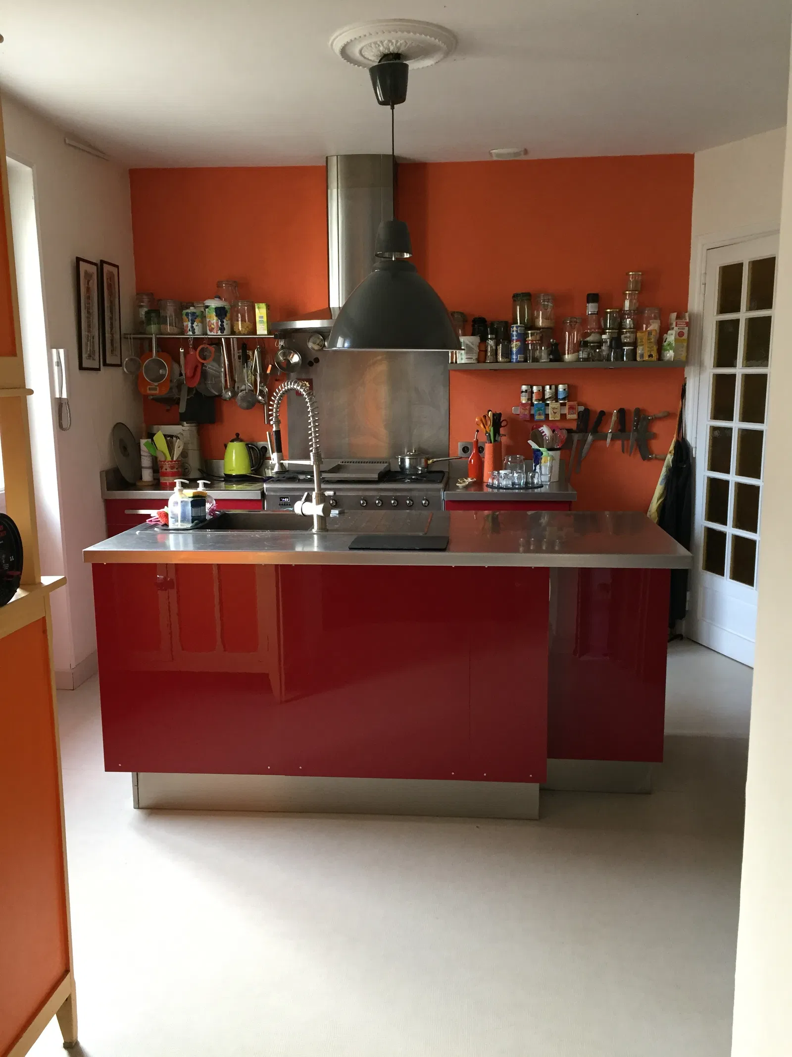 Room Rue Charton in Oullins-Pierre-Bénite