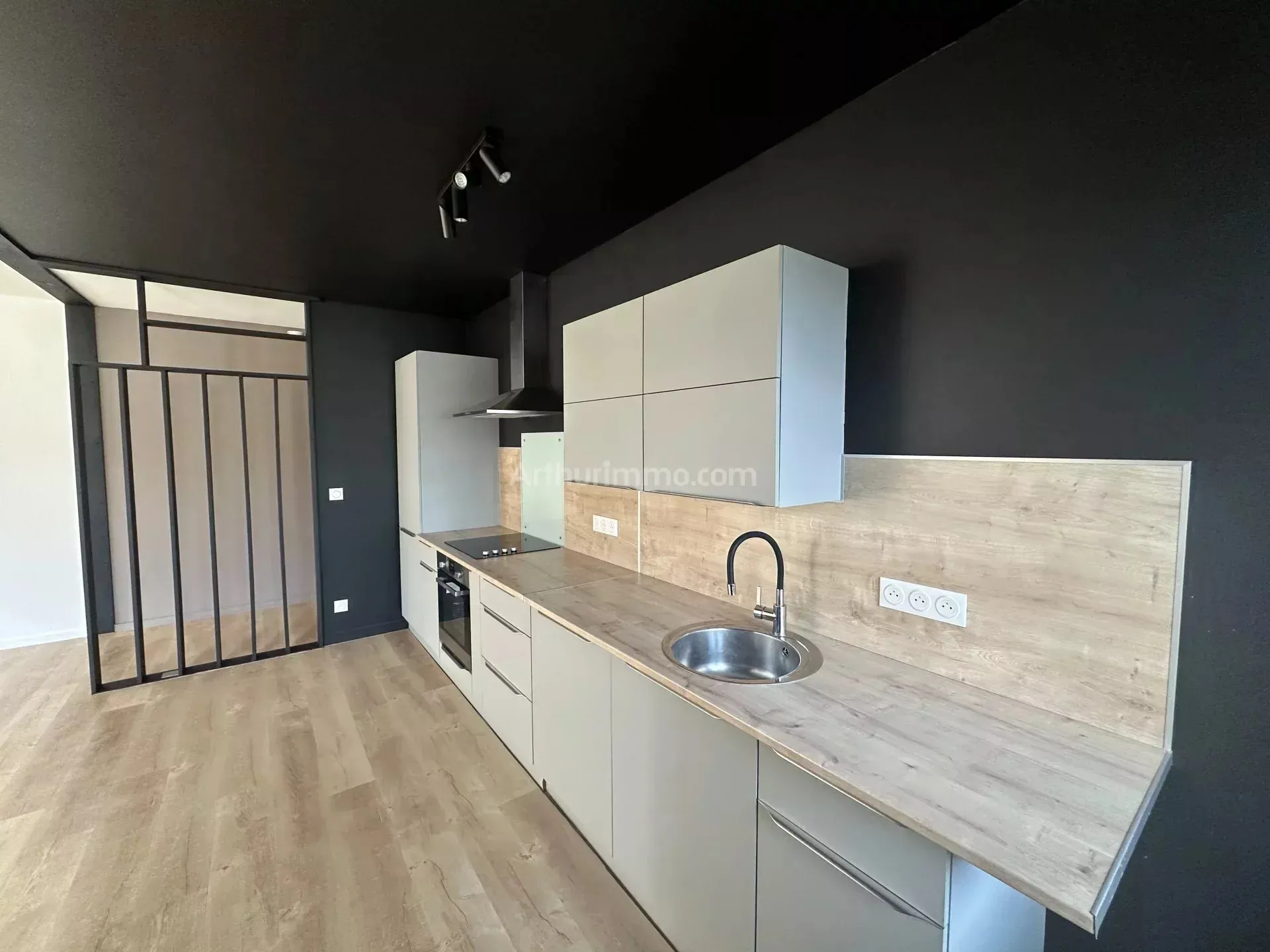 Appartement Rue de Dampierre-sur-le-Doubs à Étouvans