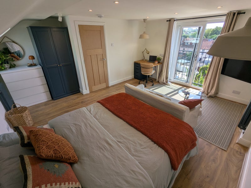 Room Dormer Road in Bristol
