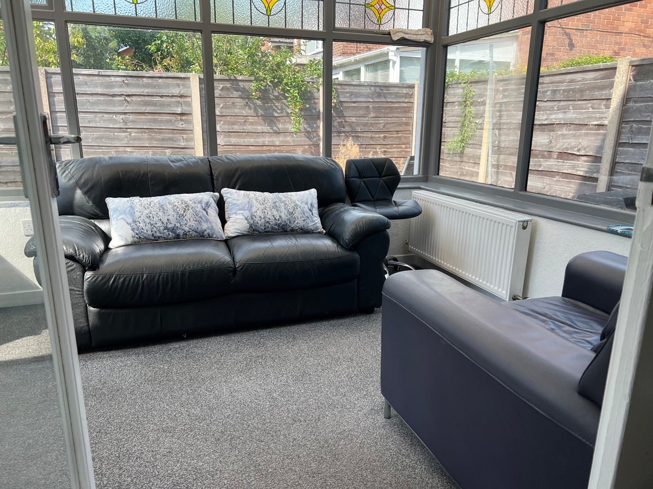 Room Henley Avenue in Cheadle Hulme