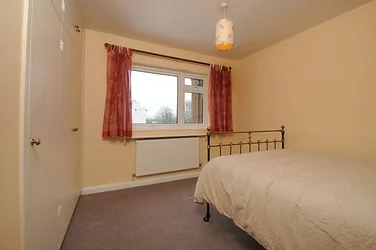 Flat Willesden Lane in London