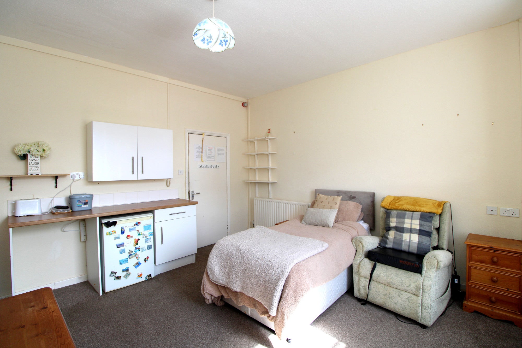 Flat East Parade in Rhyl