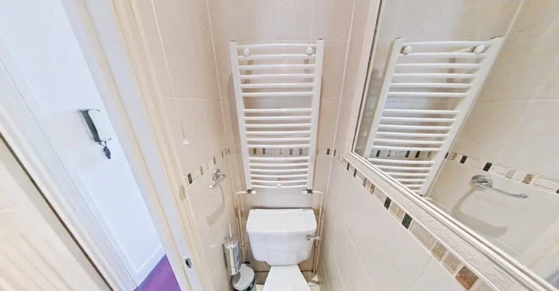 Room Stockwell Road in Greater London