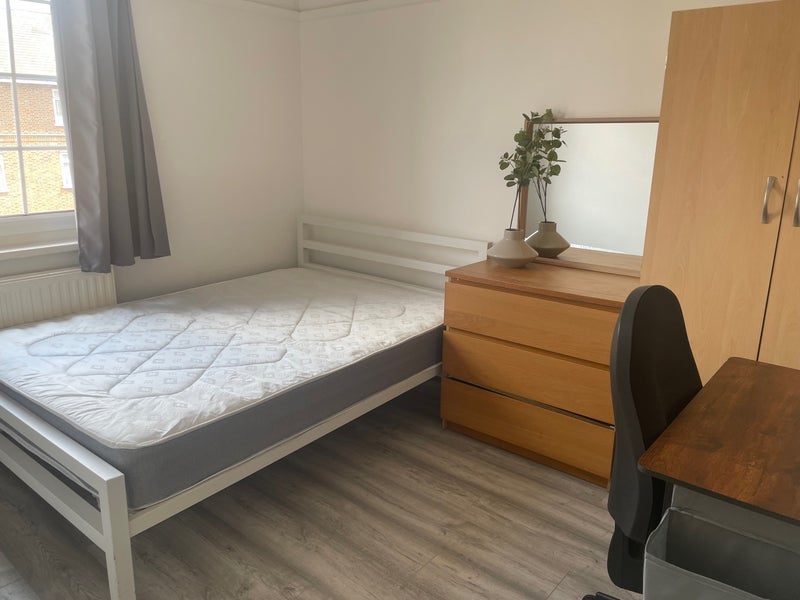Room Bethnal Green Estate in Greater London