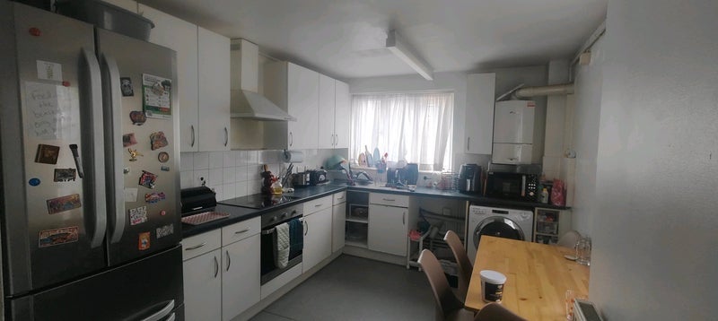 Flat Burder Close in Greater London