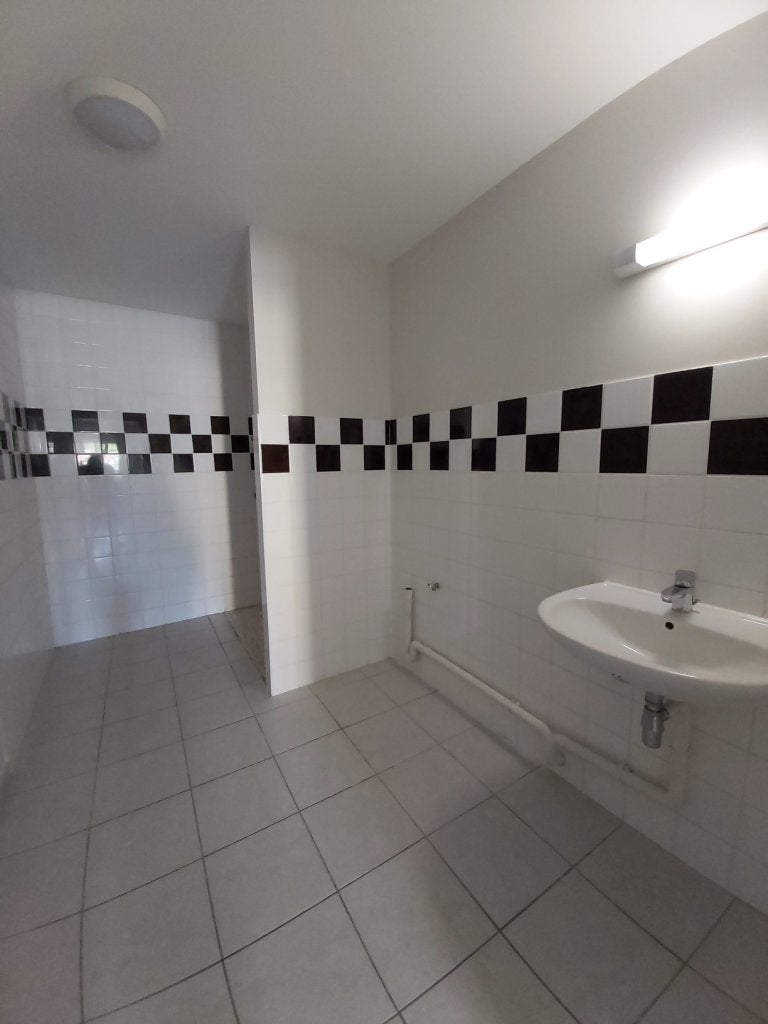 Appartement D 1 à Bussy-la-Côte