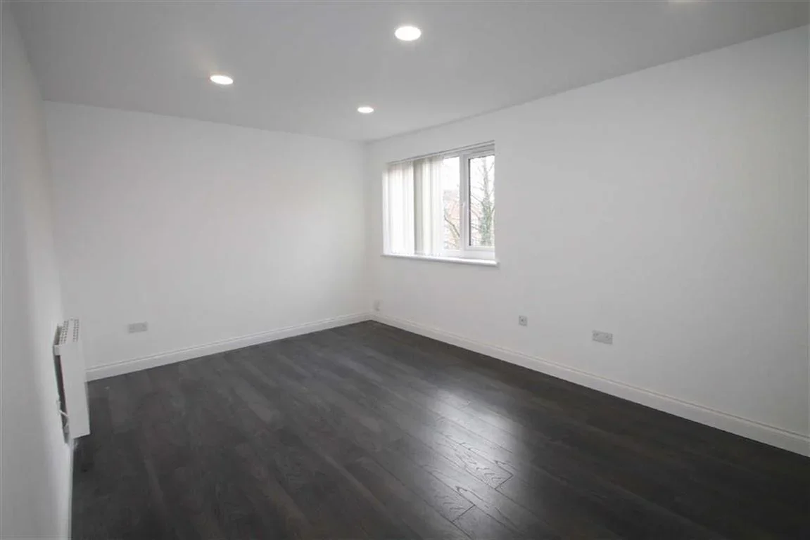 Flat Belmont Street in Salford