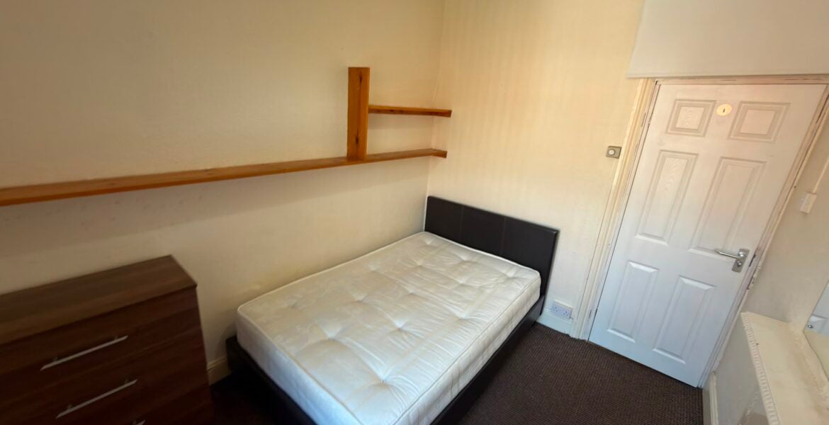 Room Lucas Street in Leeds