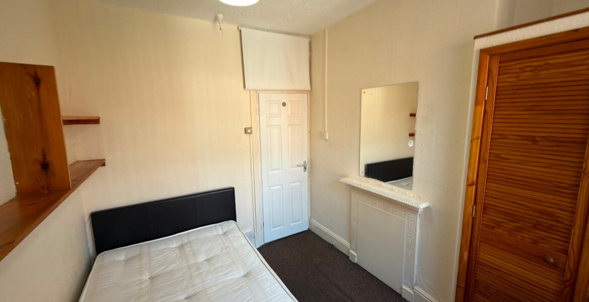 Room Lucas Street in Leeds