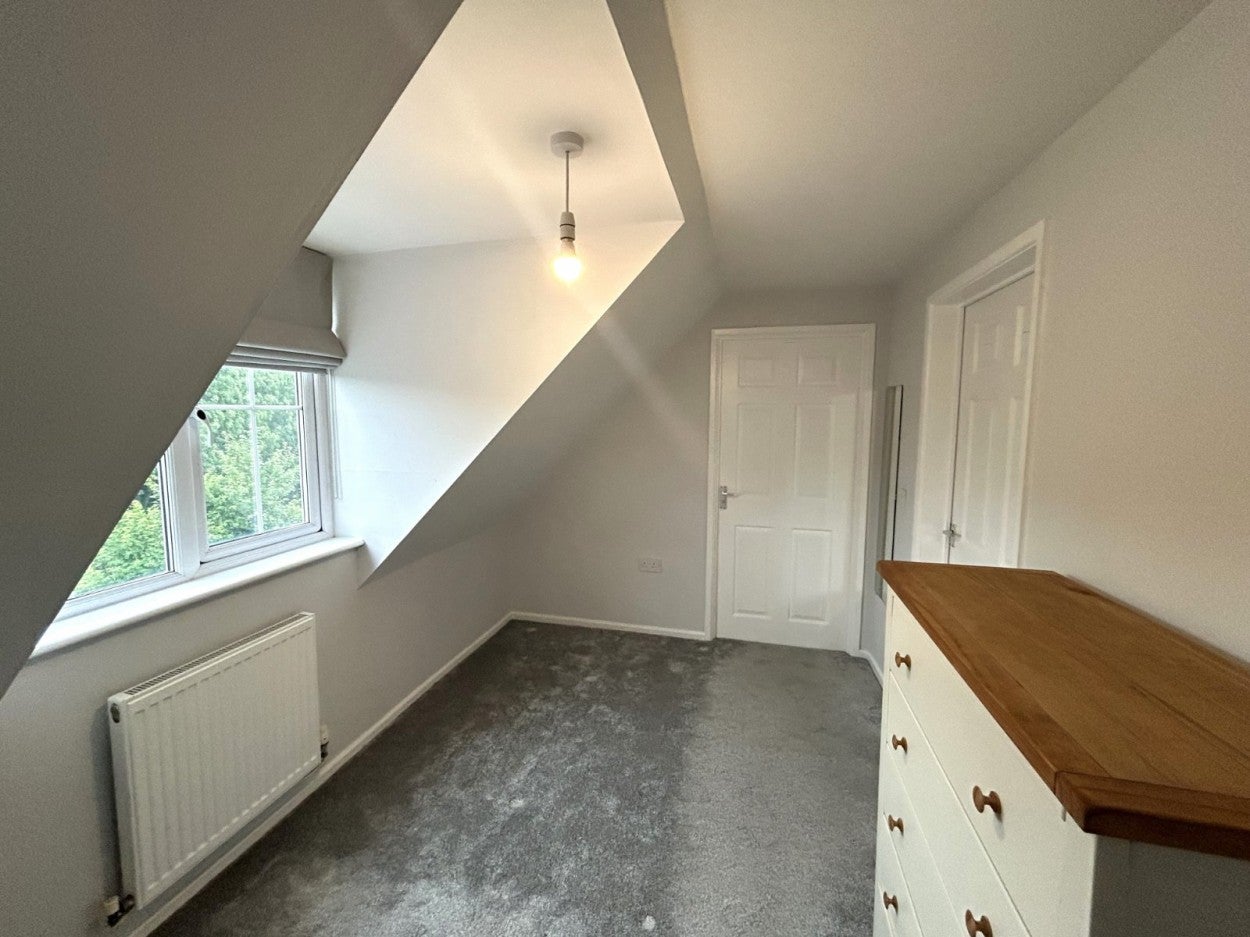 Flat Afon Way in Newtown