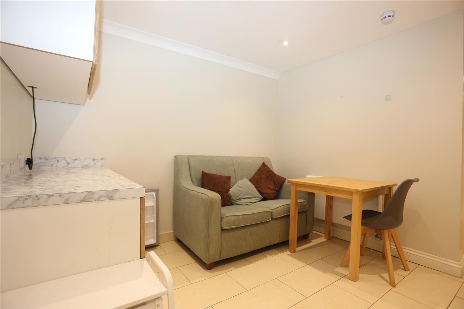Room Regency Square in Brighton