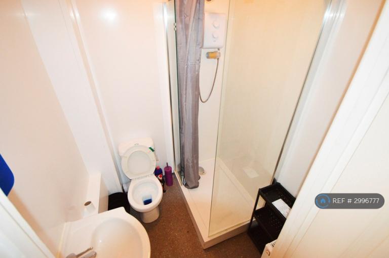 Room Fletchamstead Highway in Coventry