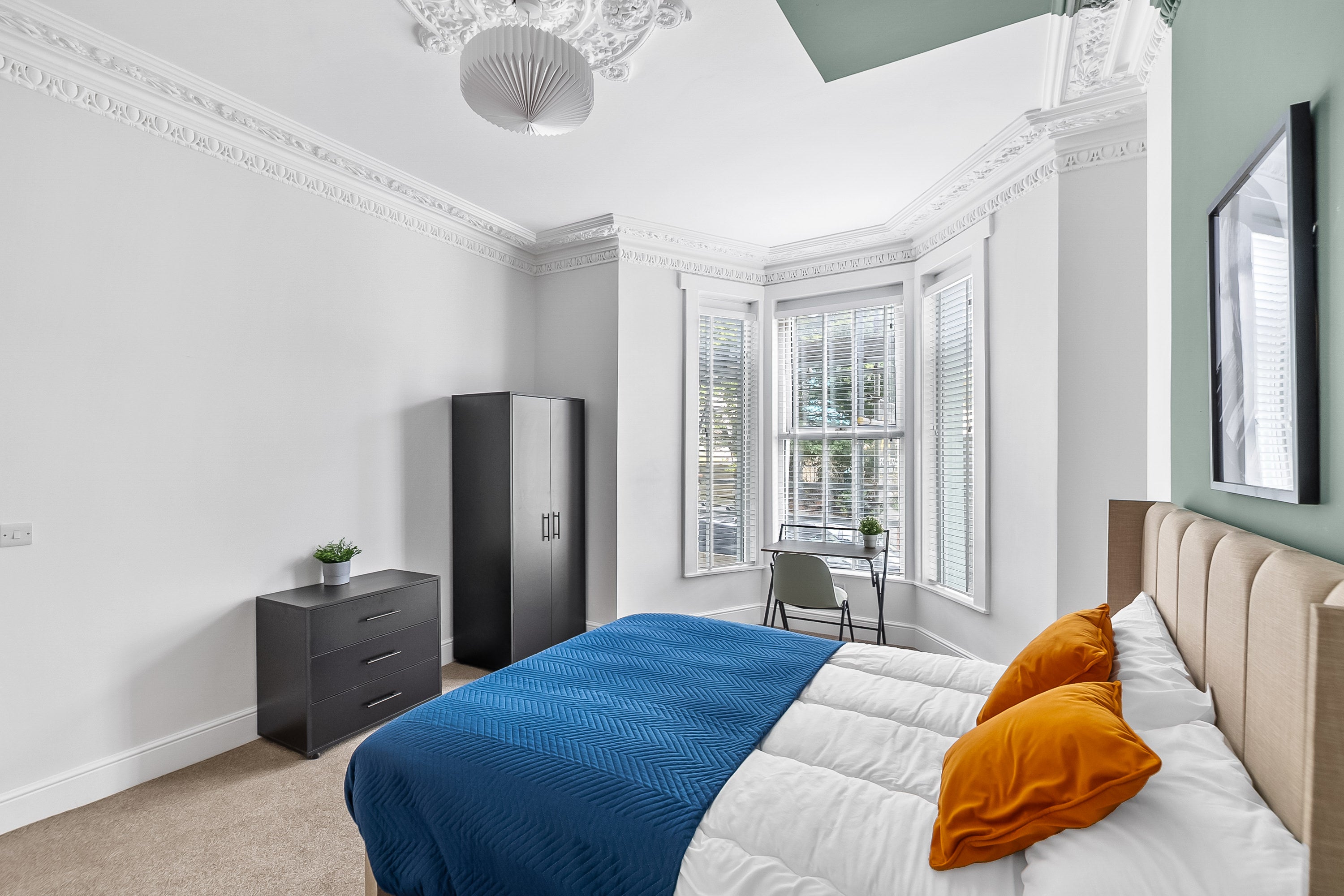 Flat Lisson Grove in Plymouth