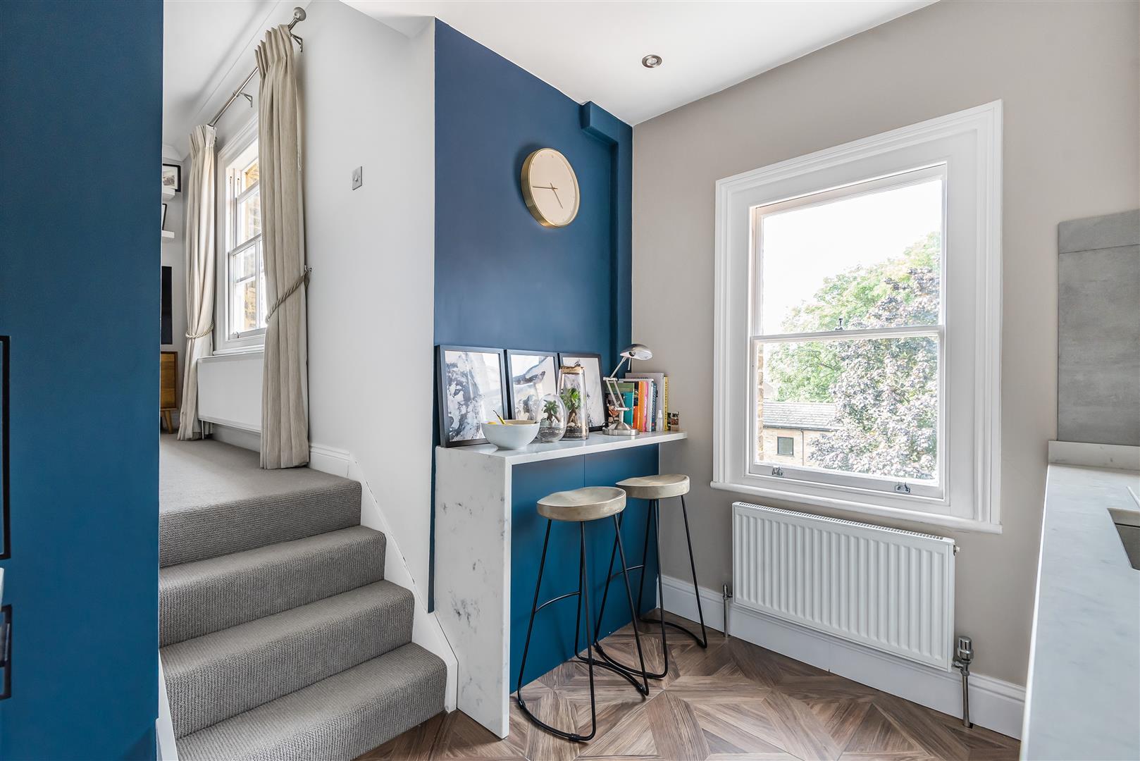 Flat Surbiton Road in Greater London