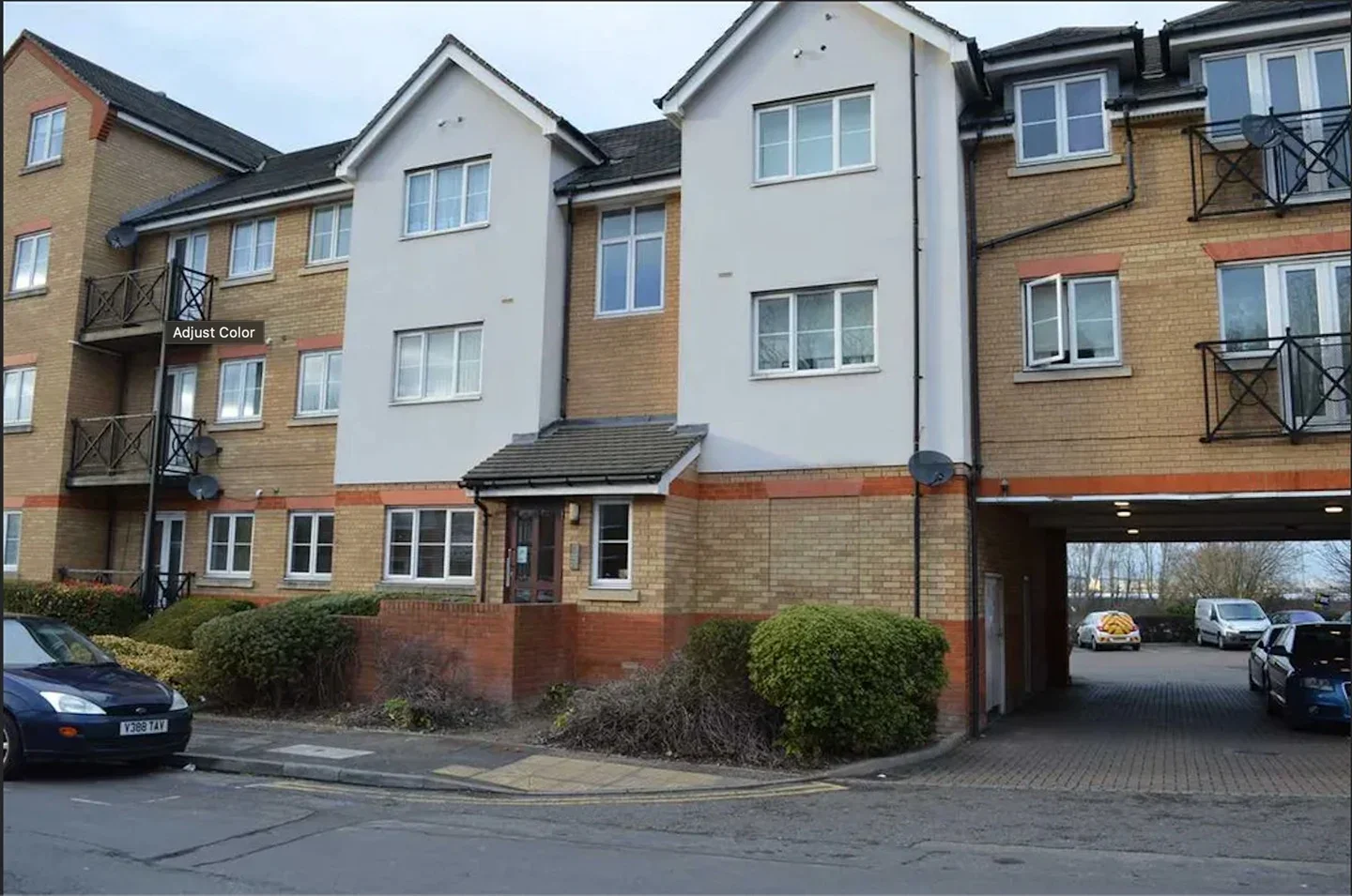 Flat Charles Street in Dartford