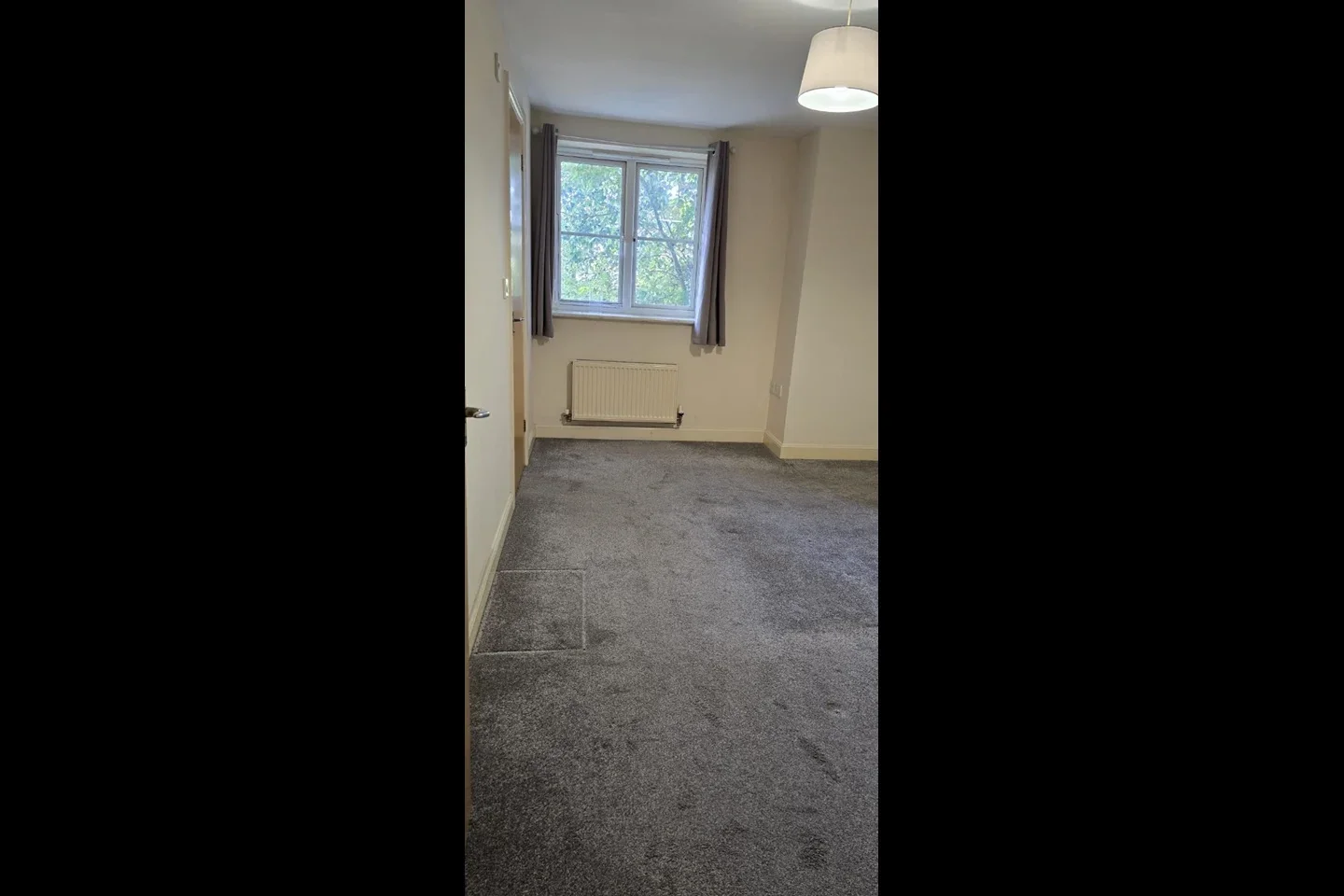 Flat Charles Street in Dartford