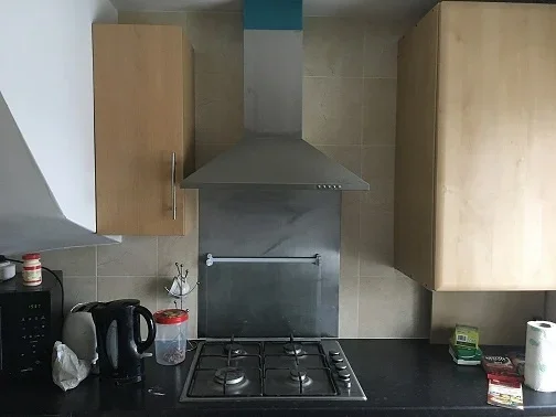 Room Bath Road in Greater London