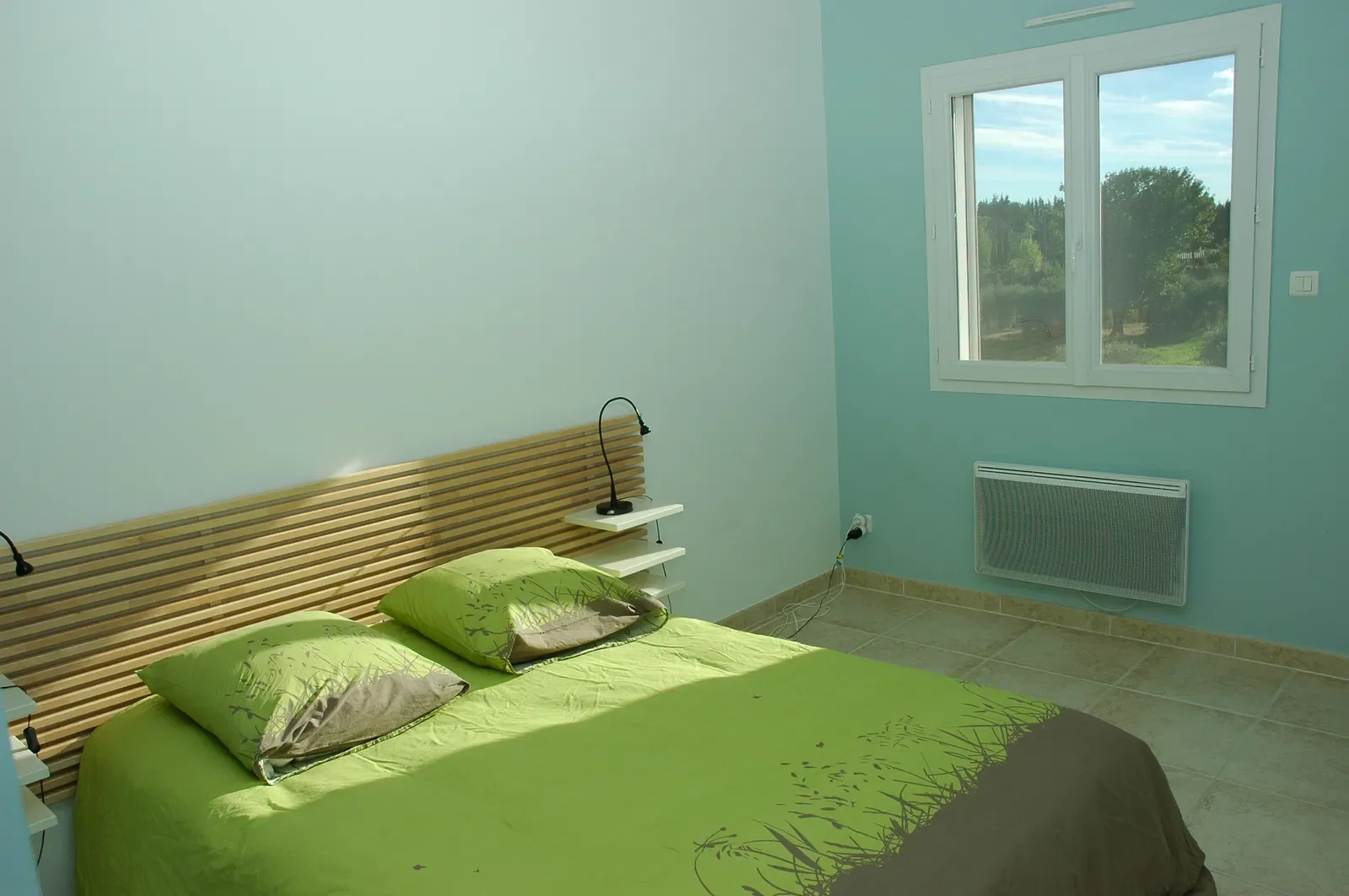 Room Chemin de Falet in Arles