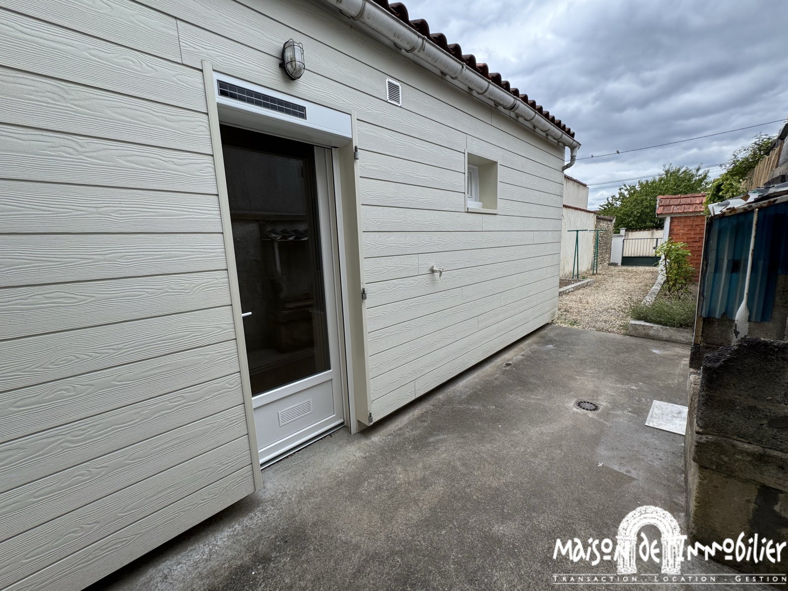 House Rue Henri Fichon in Cognac