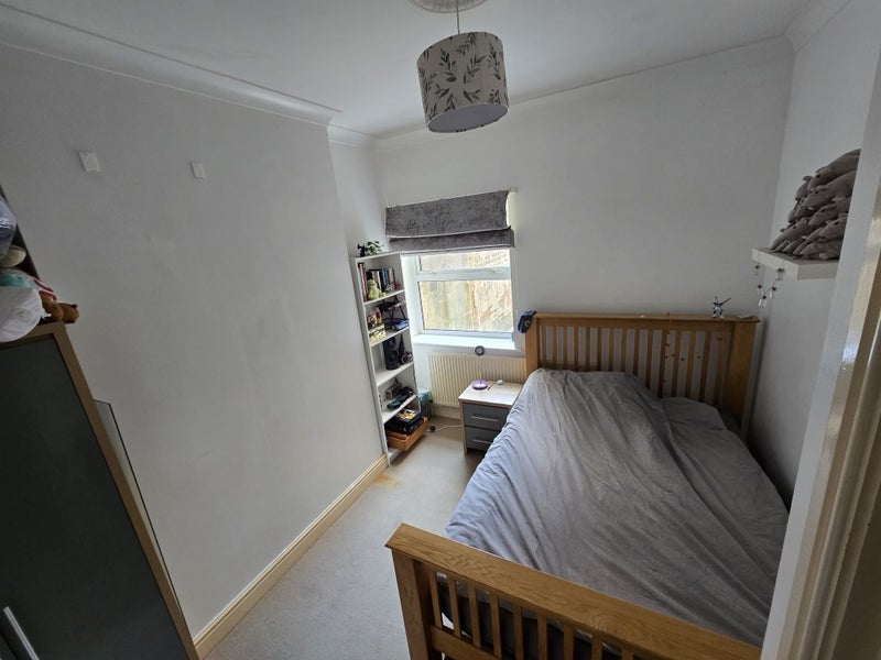 Room Soberton Avenue in Cardiff