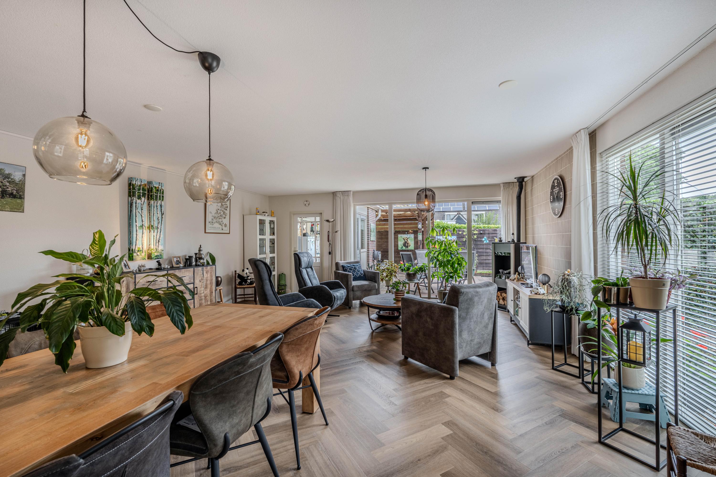 Vrijstaande woning te koop: Kreuzeveen 25, Vledder