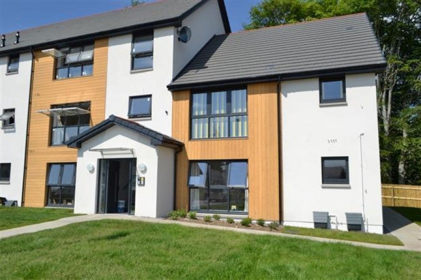 Flat Riddock Gardens in Forres